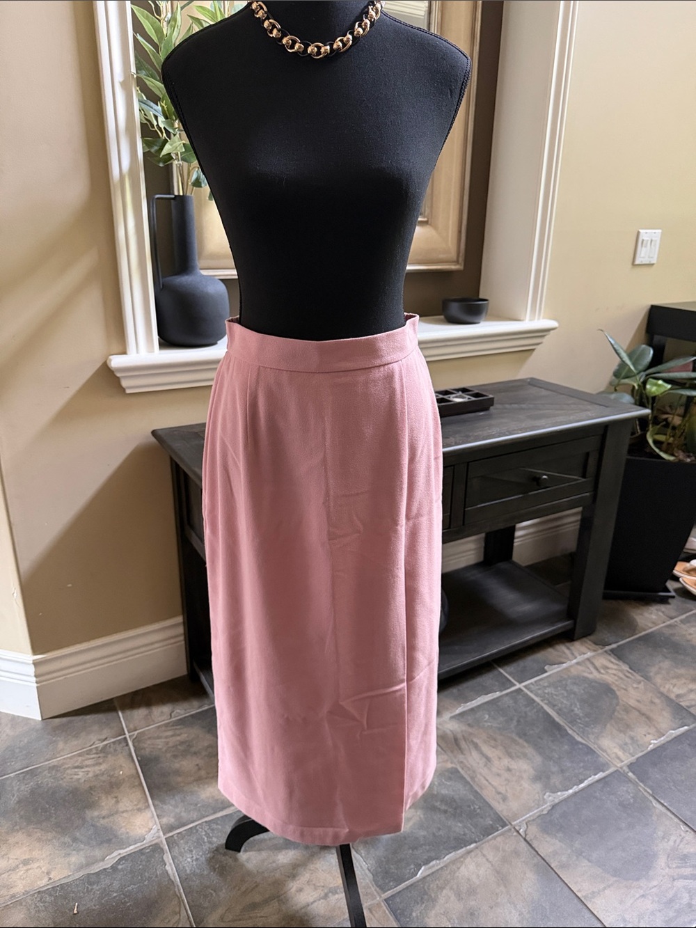 Classic Blush Midi Skirt with Clean Waistband